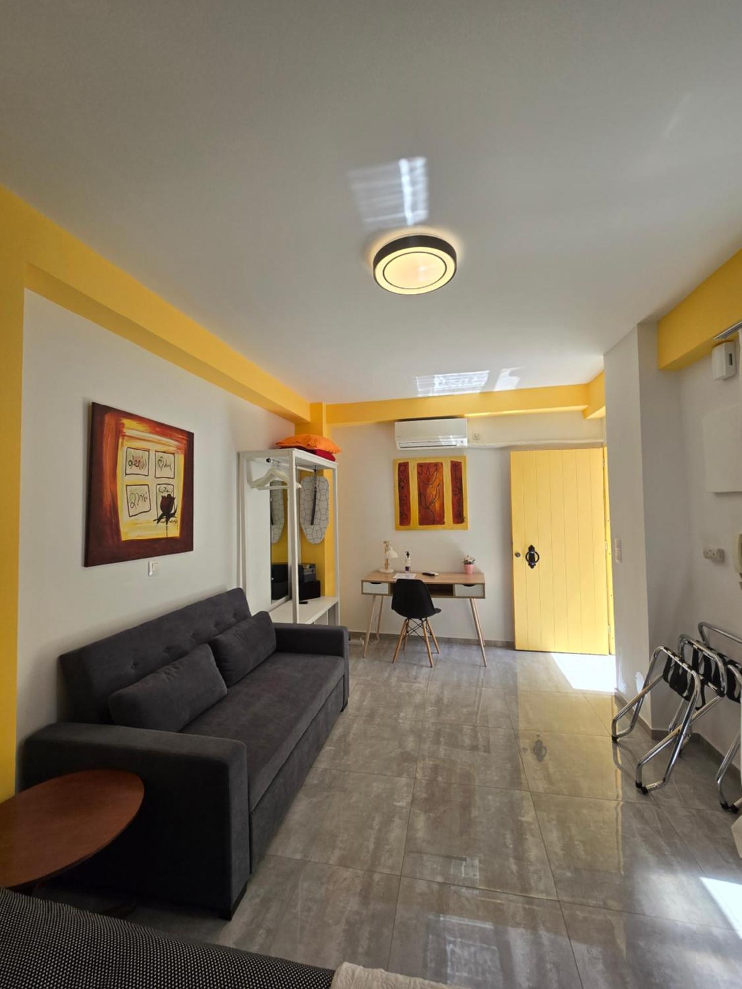 Great 35 Sq M Studio On 1St Floor In Bohemian Psyri In Athens' Historic Center-In Vivo Apartments Dış mekan fotoğraf