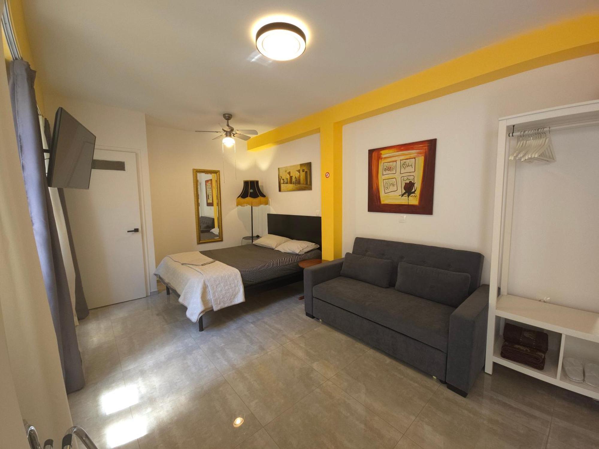 Great 35 Sq M Studio On 1St Floor In Bohemian Psyri In Athens' Historic Center-In Vivo Apartments Dış mekan fotoğraf